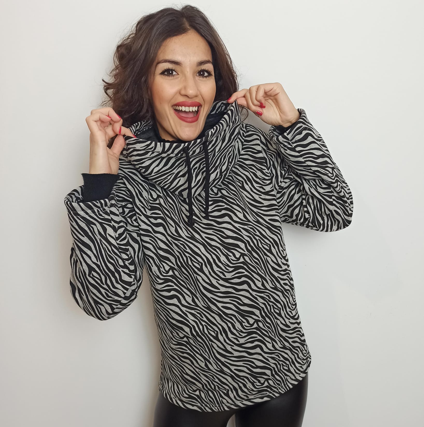 Sudadera cuello tortuga - Imagen 4