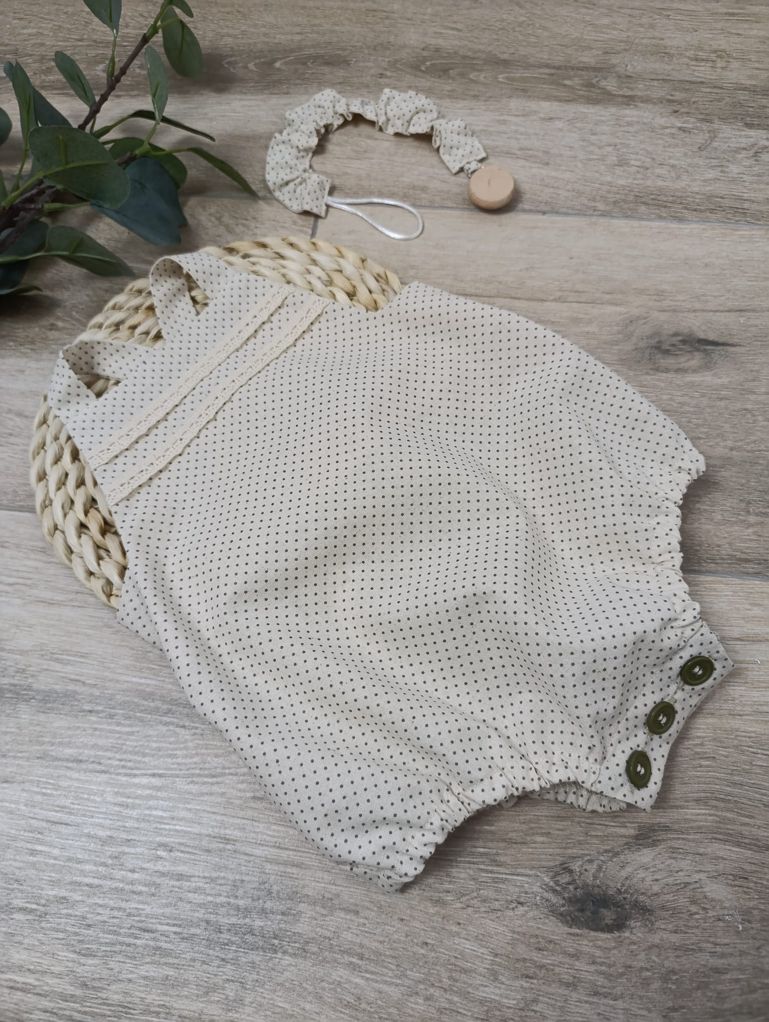 Pelele cruzado bebe - Imagen 3