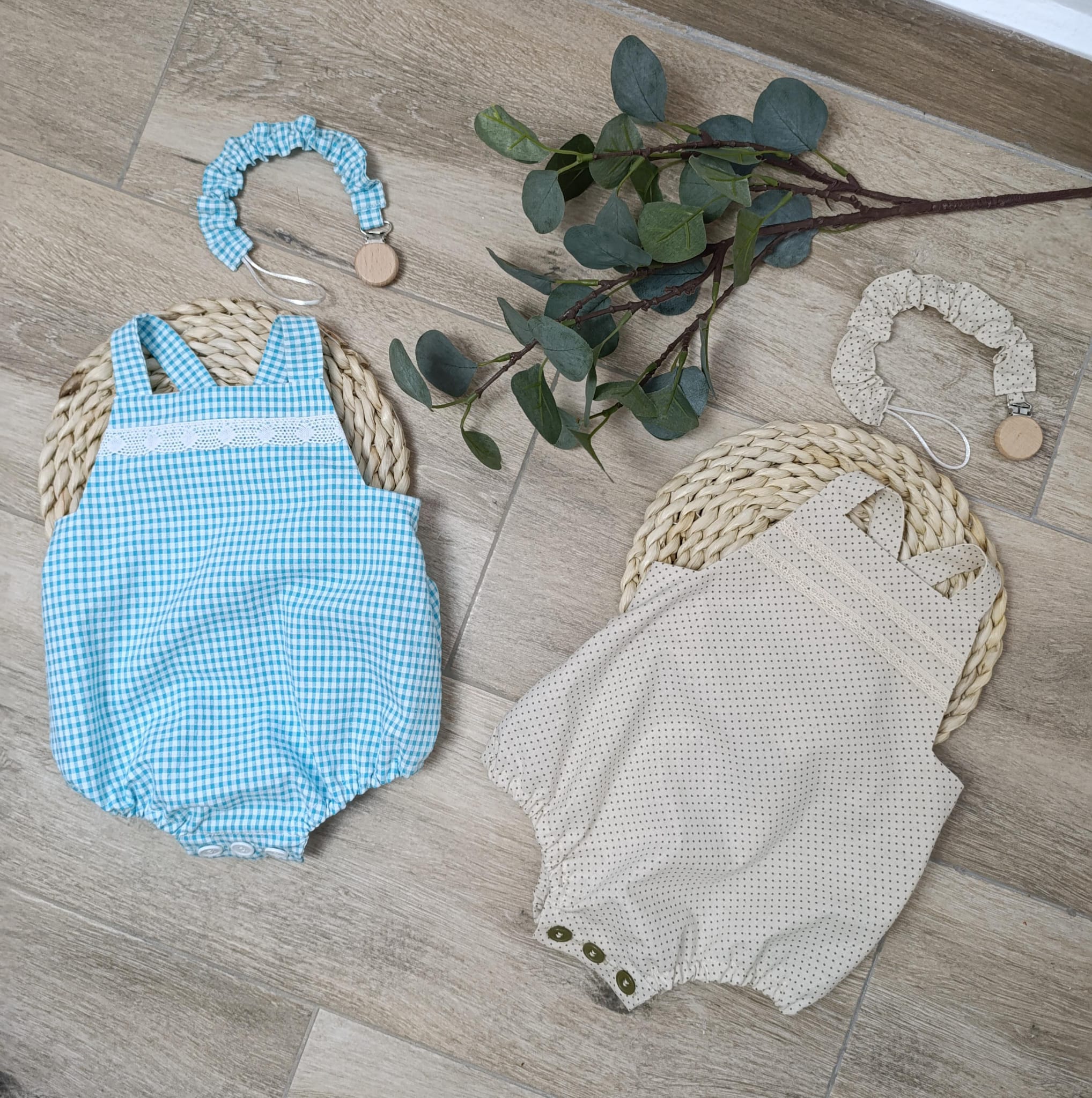 Pelele cruzado bebe - Imagen 5