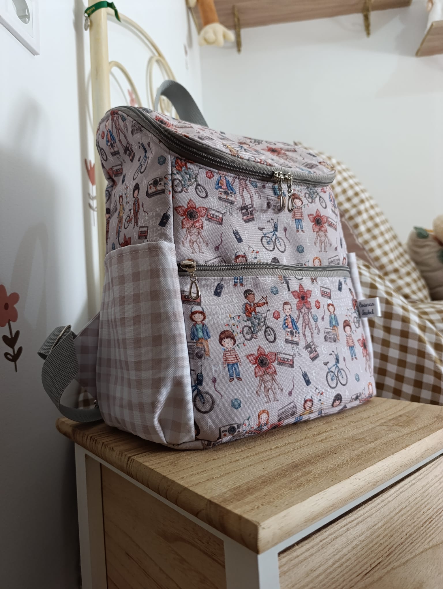 mochila stranger things 🎒 - Imagen 3