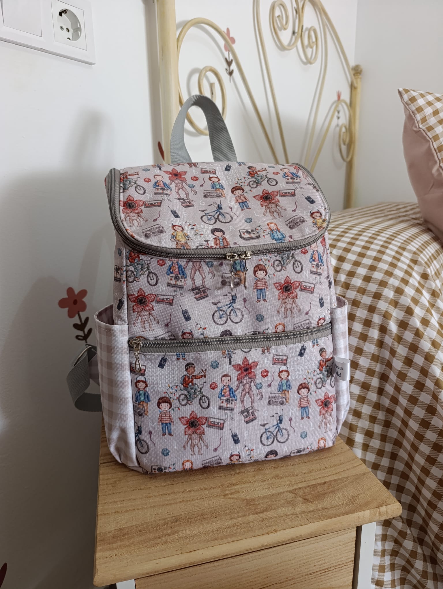 mochila stranger things 🎒 - Imagen 6
