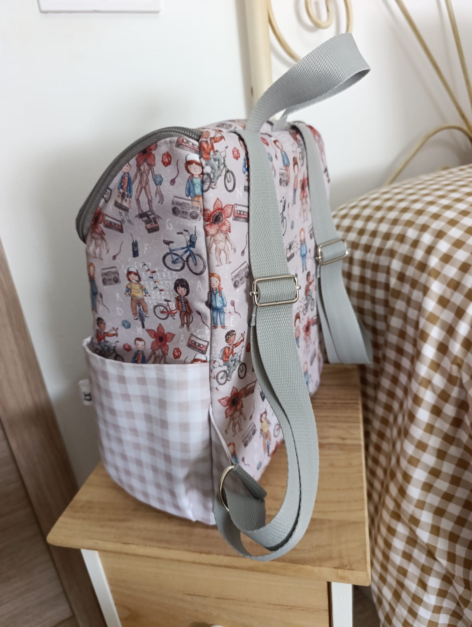 mochila stranger things 🎒